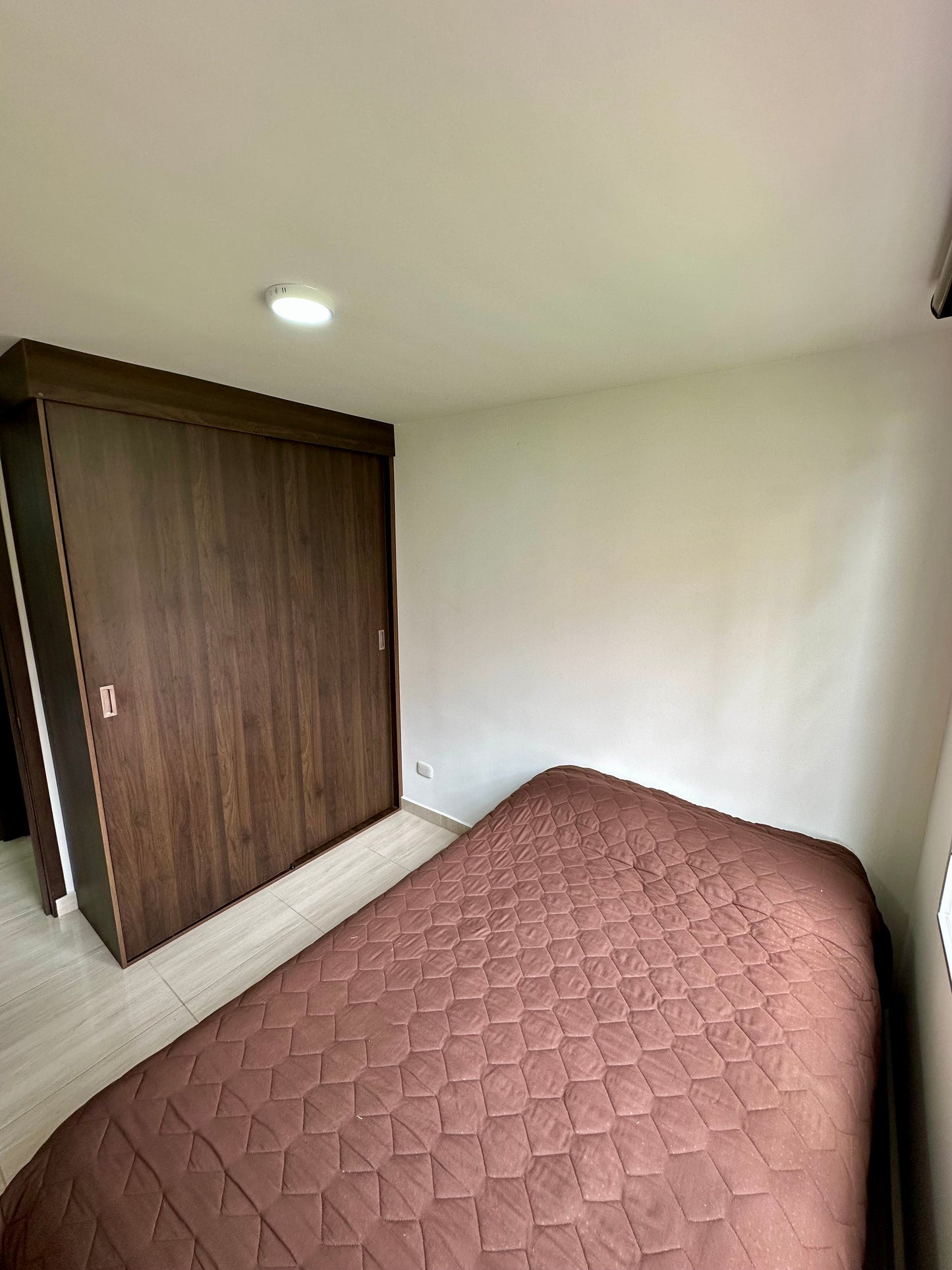 VENDO APTO CON EXCELENTES TERMINADOS | MADRID CUNDINAMARCA