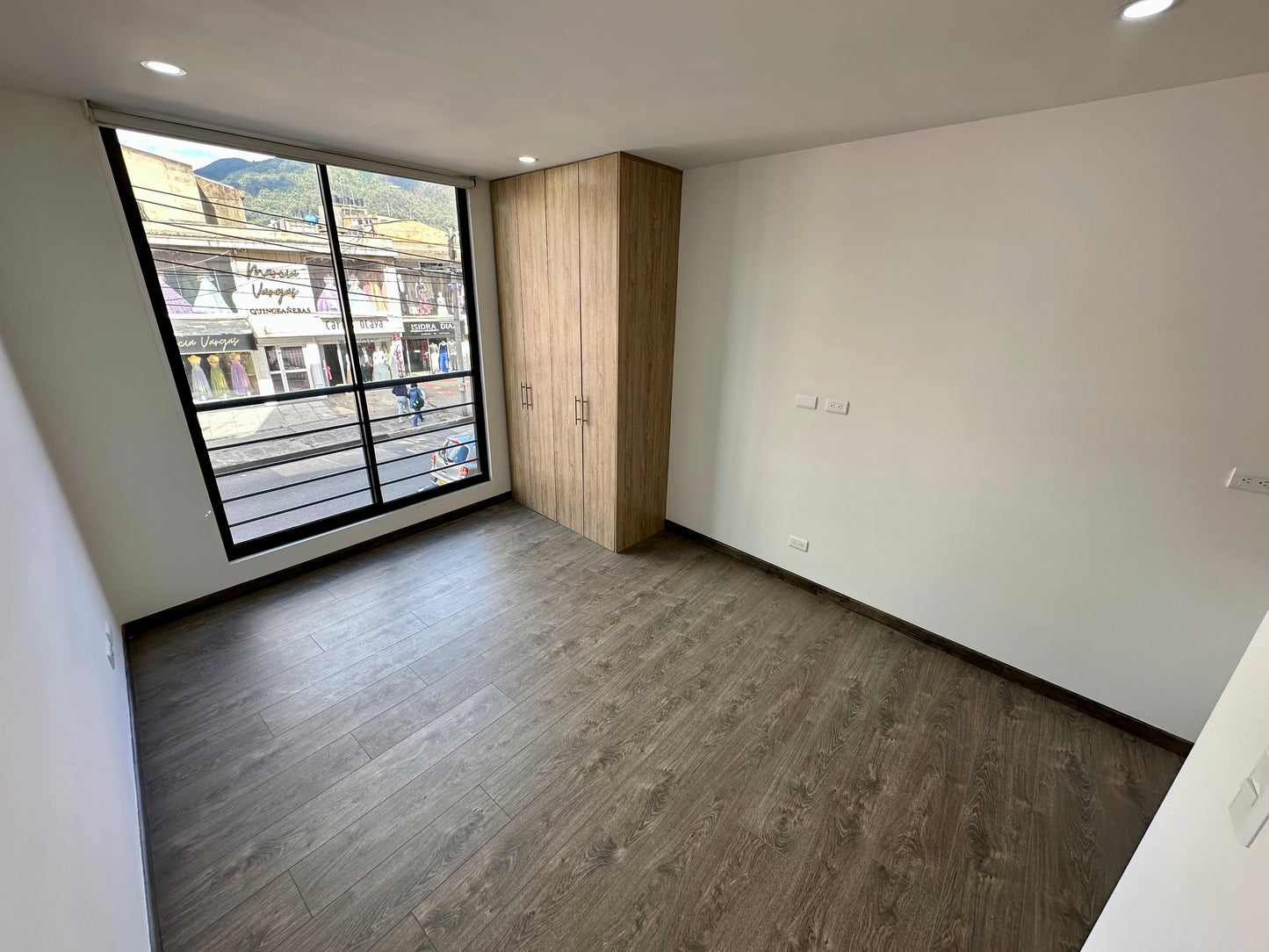 APARTAESTUDIO EN ARRIENDO EN GALERÍAS BOGOTÁ