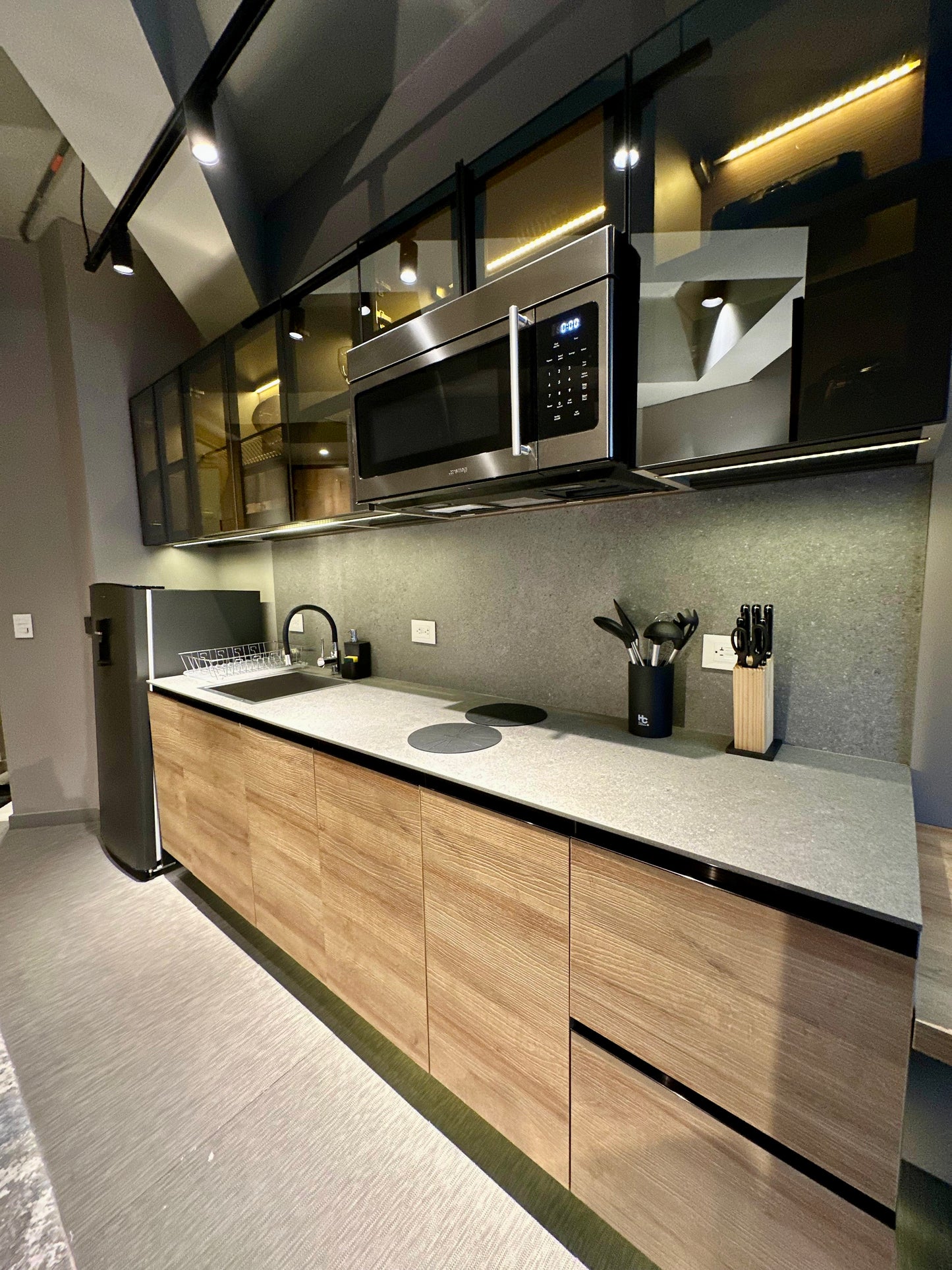 ARRIENDO APARTAESTUDIO EN EL CHICO - BOGOTÁ | FULL EQUIPADO