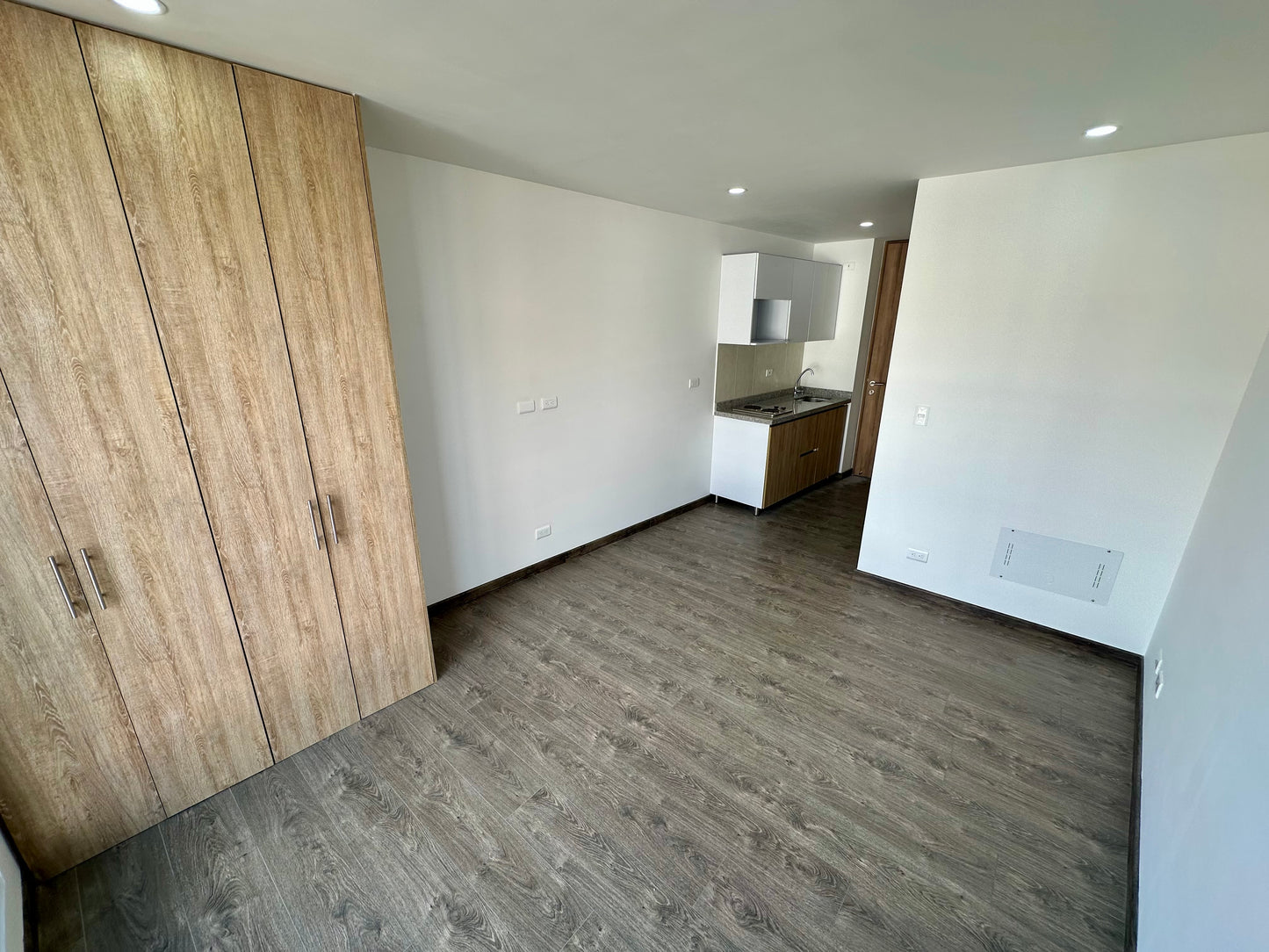APARTAESTUDIO EN ARRIENDO EN GALERÍAS BOGOTÁ