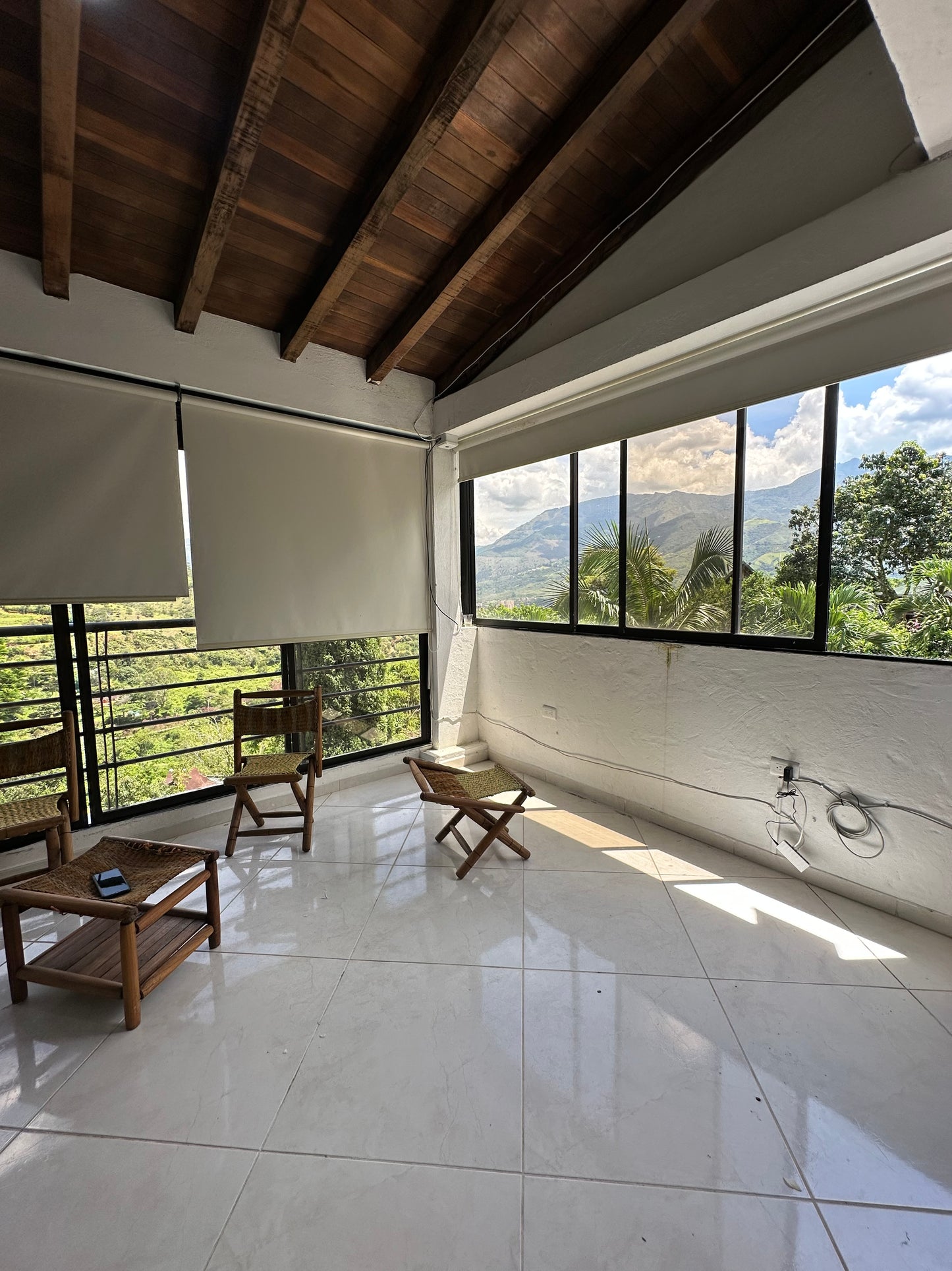 ARRIENDO CASA QUINTA DE 2700 M2