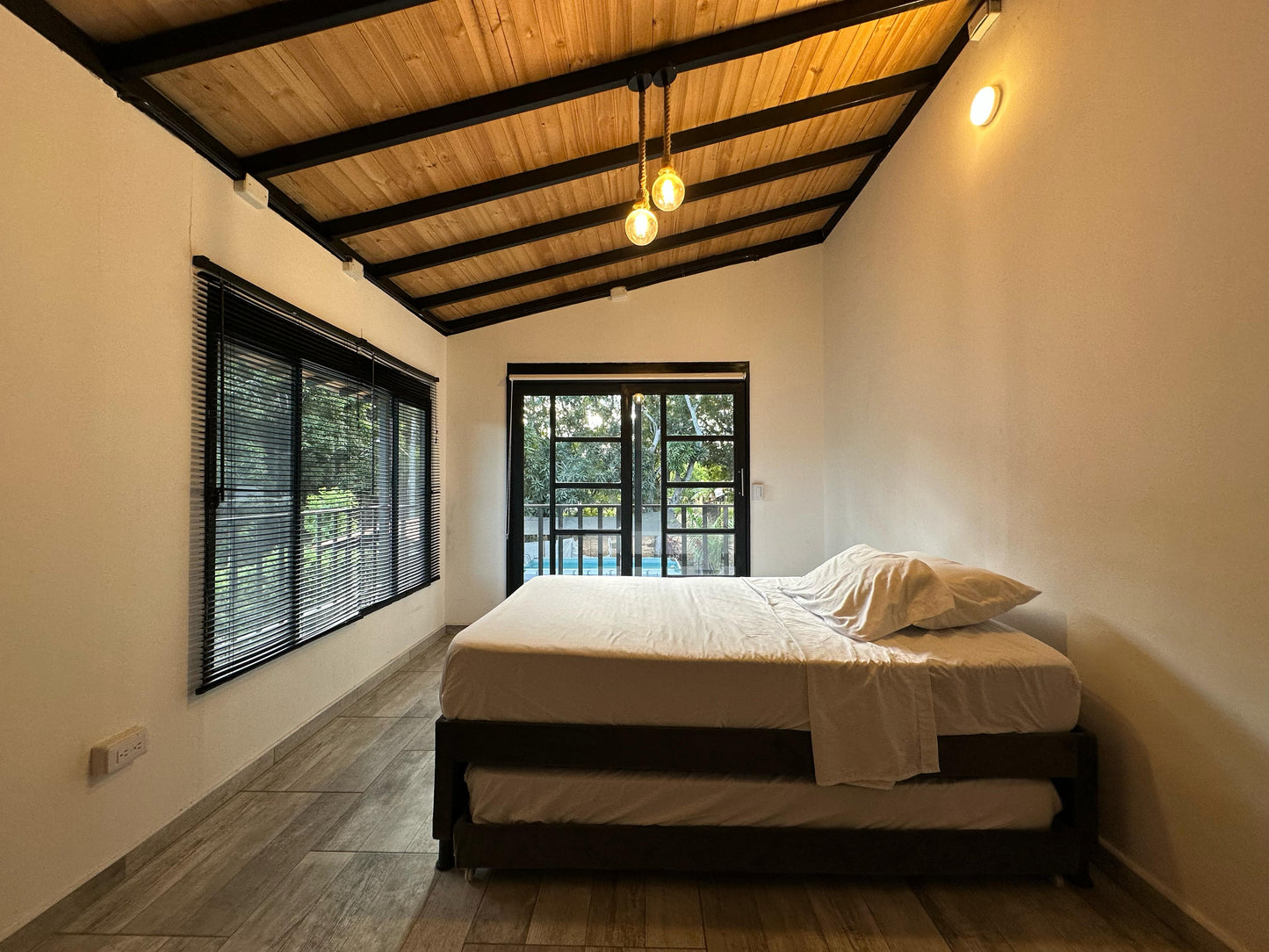 VENDO CASA CAMPESTRE EN EL GUAMO TOLIMA