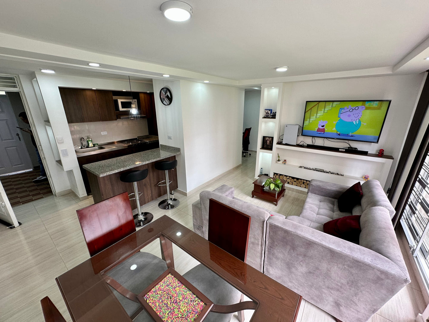 VENDO APTO CON EXCELENTES TERMINADOS | MADRID CUNDINAMARCA