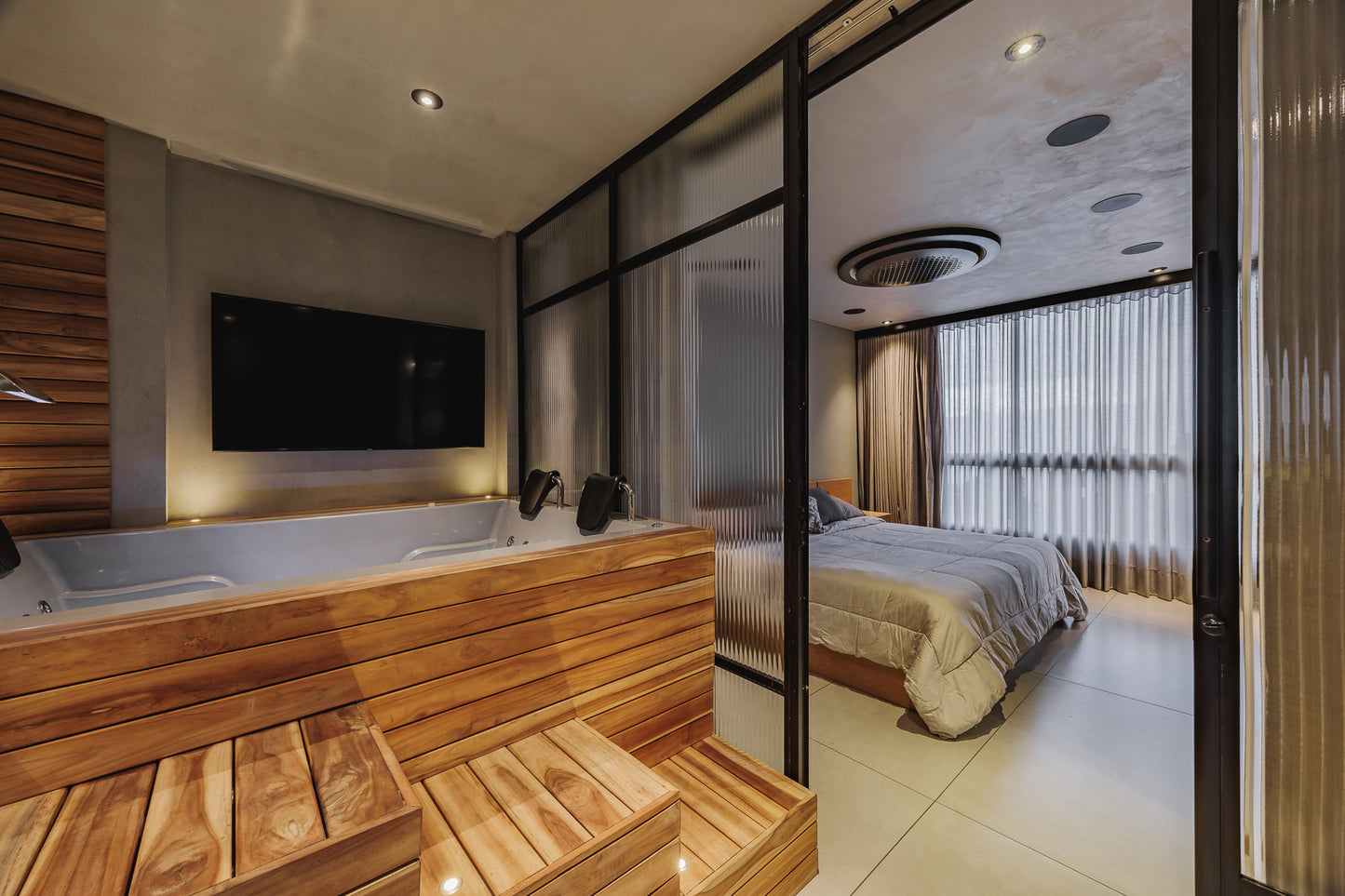 ARRIENDO APARTAESTUDIO AMOBLADO | POBLADO ALTO