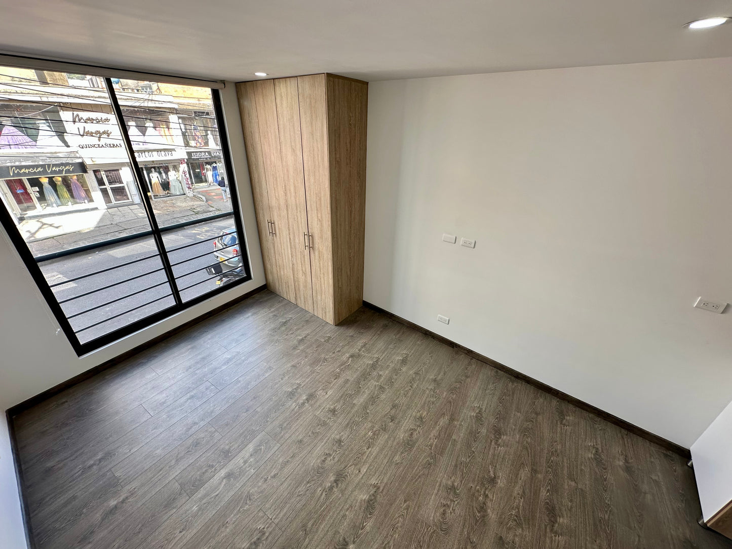 APARTAESTUDIO EN ARRIENDO EN GALERÍAS BOGOTÁ