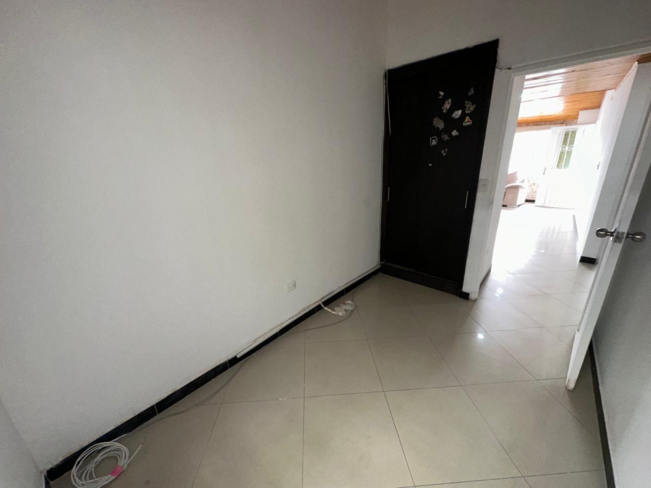VENDO APTO GRANDE | AL LADO DE LA PRIMAVERA BOGOTÁ‼️