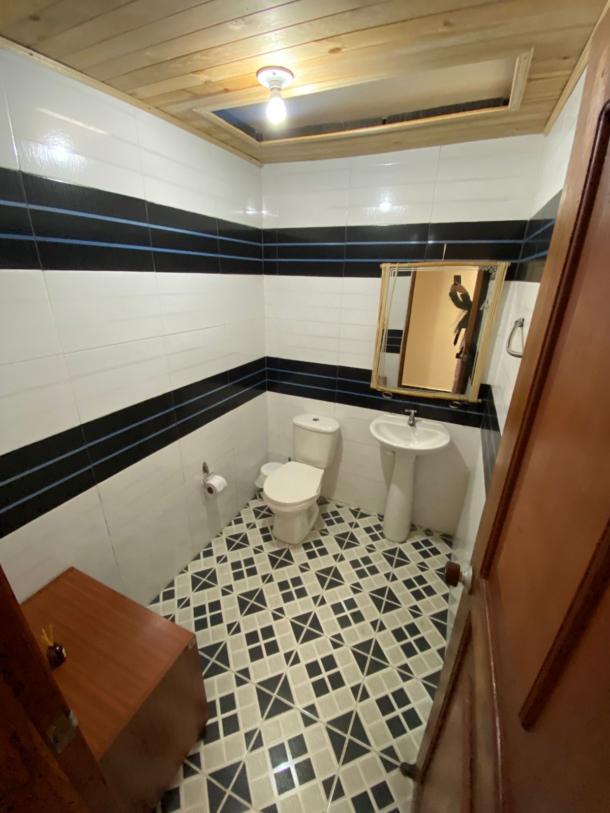 VENDO HERMOSA CASA CAMPESTRE EN PUENTE PIEDRA| BBQ, PARQUEADEROS, ZONA VERDE AMPLIA