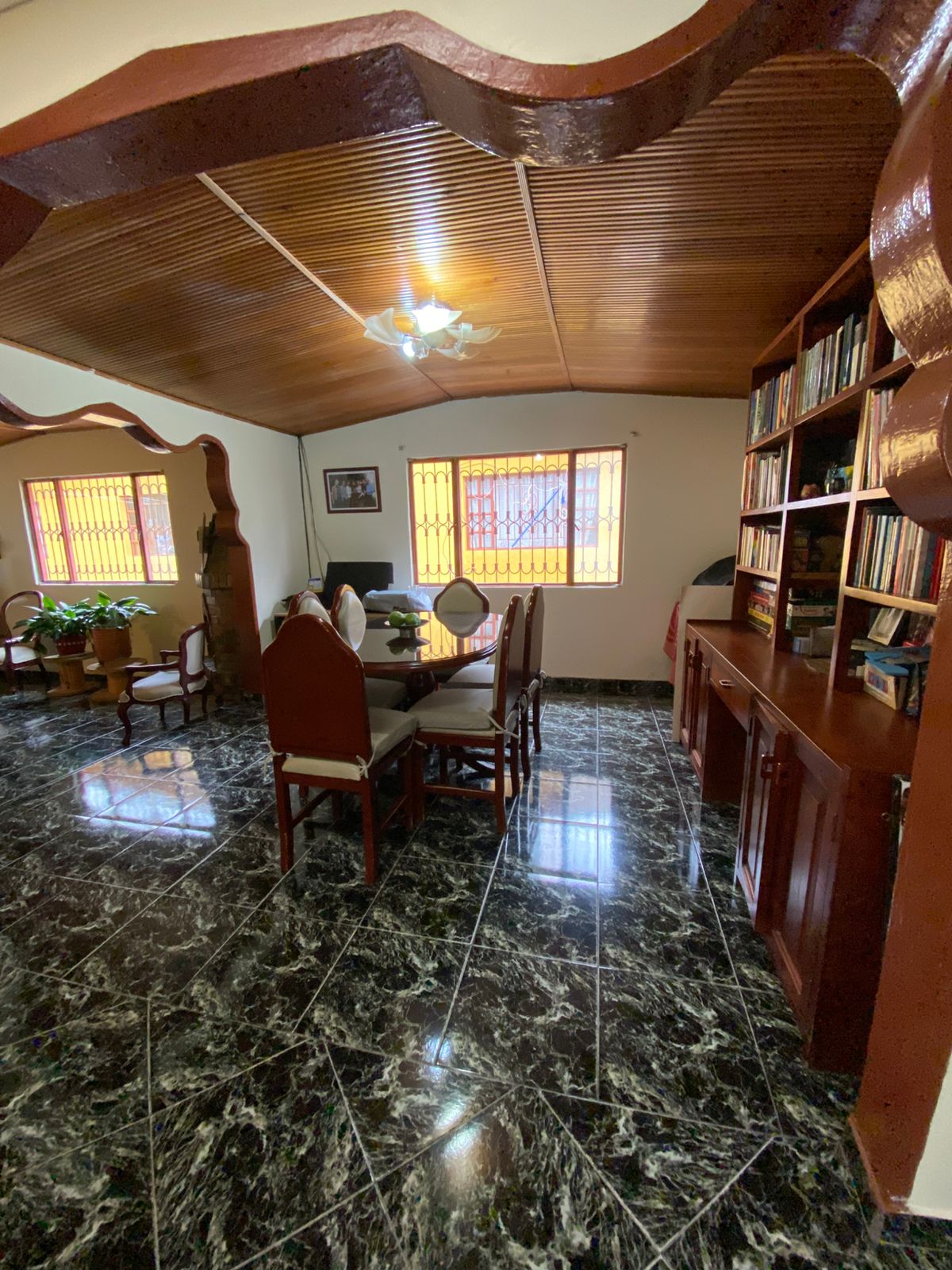 VENDO HERMOSA CASA CAMPESTRE EN PUENTE PIEDRA| BBQ, PARQUEADEROS, ZONA VERDE AMPLIA