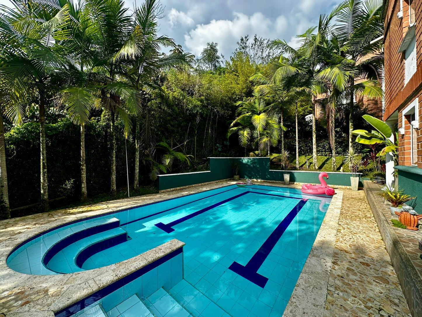 ARRIENDO CASA LUXURY | LAS PALMAS, MEDELLIN