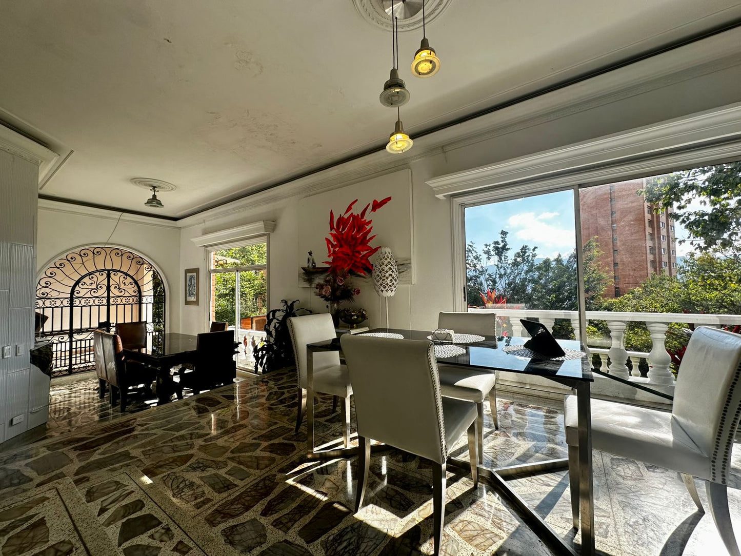 ARRIENDO CASA LUXURY | LAS PALMAS, MEDELLIN