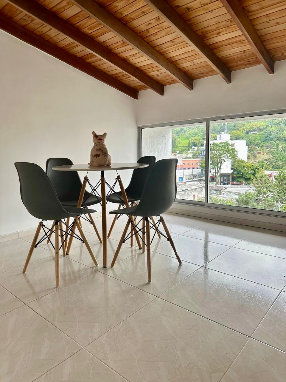ARRIENDO APARTAMENTO AMPLIO | PEREIRA