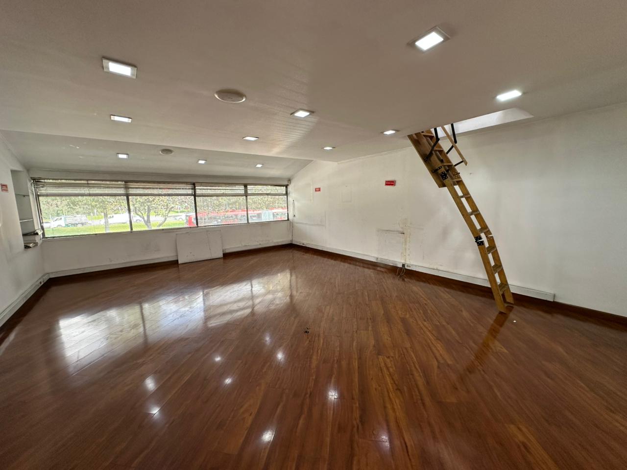ARRIENDO CASA COMERCIAL AMPLIA | LA CASTELLANA BOGOTÁ
