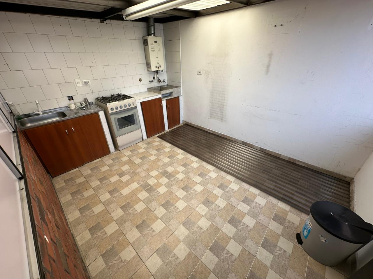 ARRIENDO CASA COMERCIAL AMPLIA | LA CASTELLANA BOGOTÁ