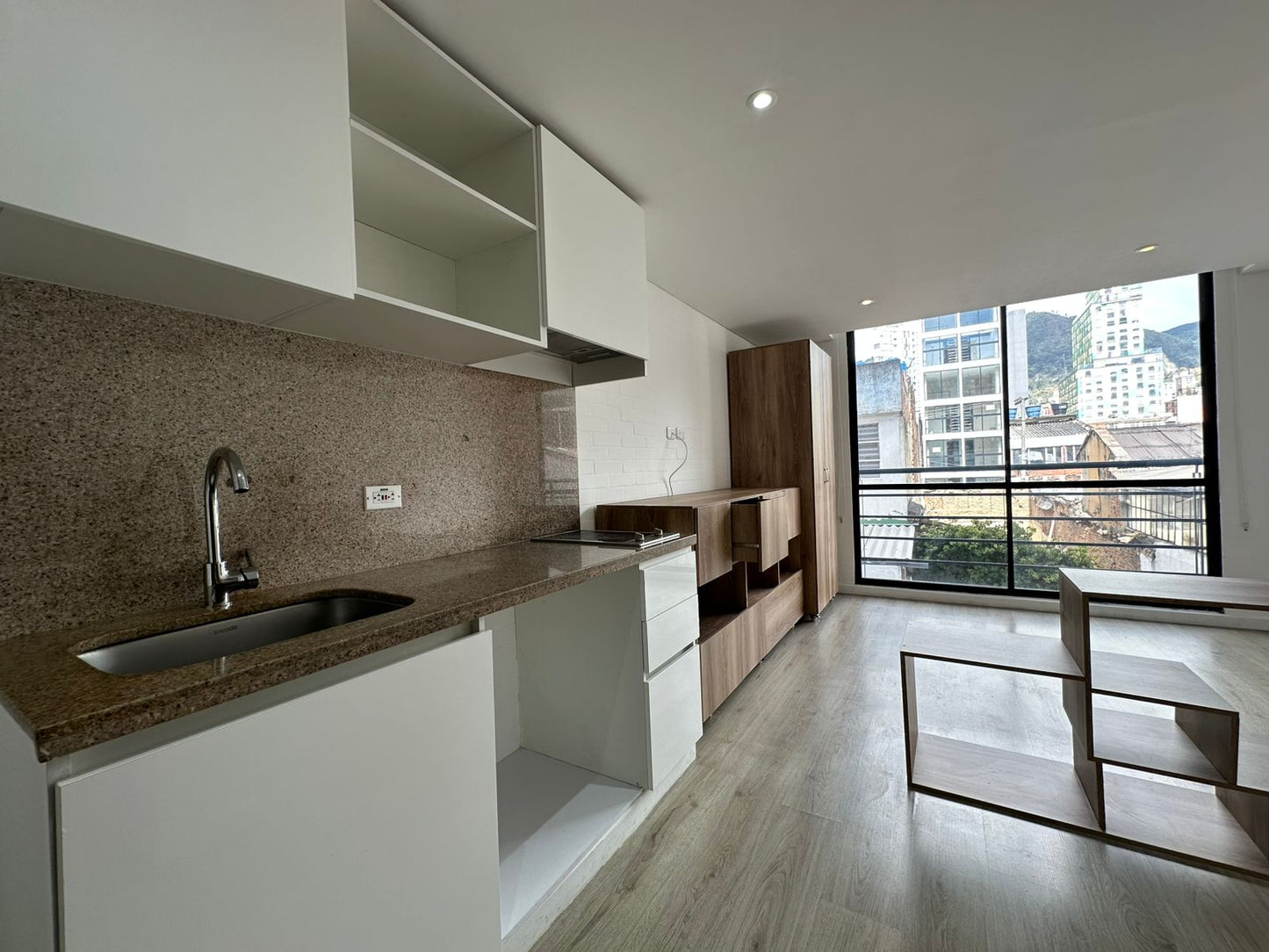 ARRIENDO APARTAESTUDIO CON EXCELENTE UBICACION | CHAPINERO BOGOTÁ