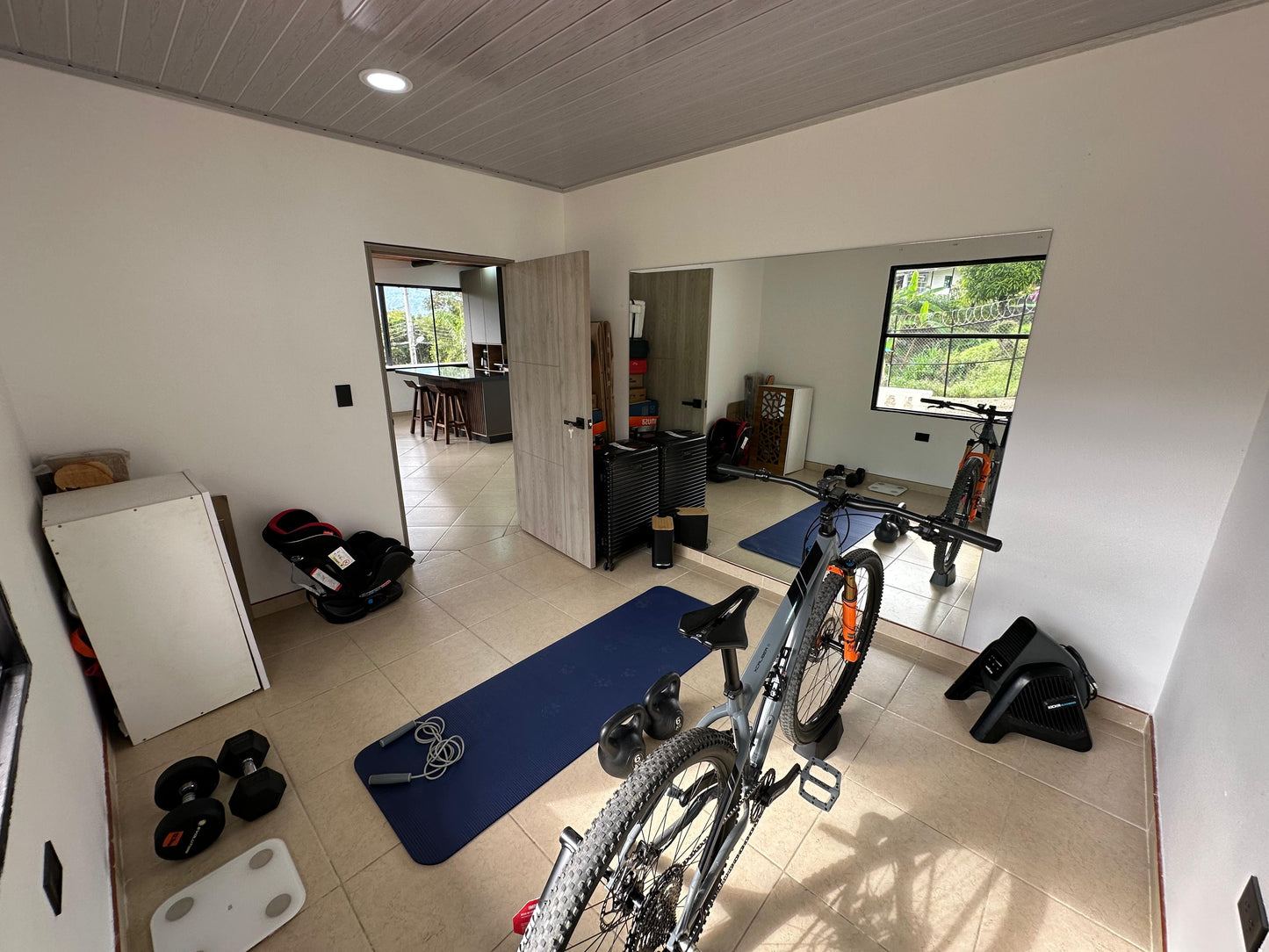 VENDO CASA LOTE DE 1056 M2 | SAN ANTONIO DEL TEQUENDAMA