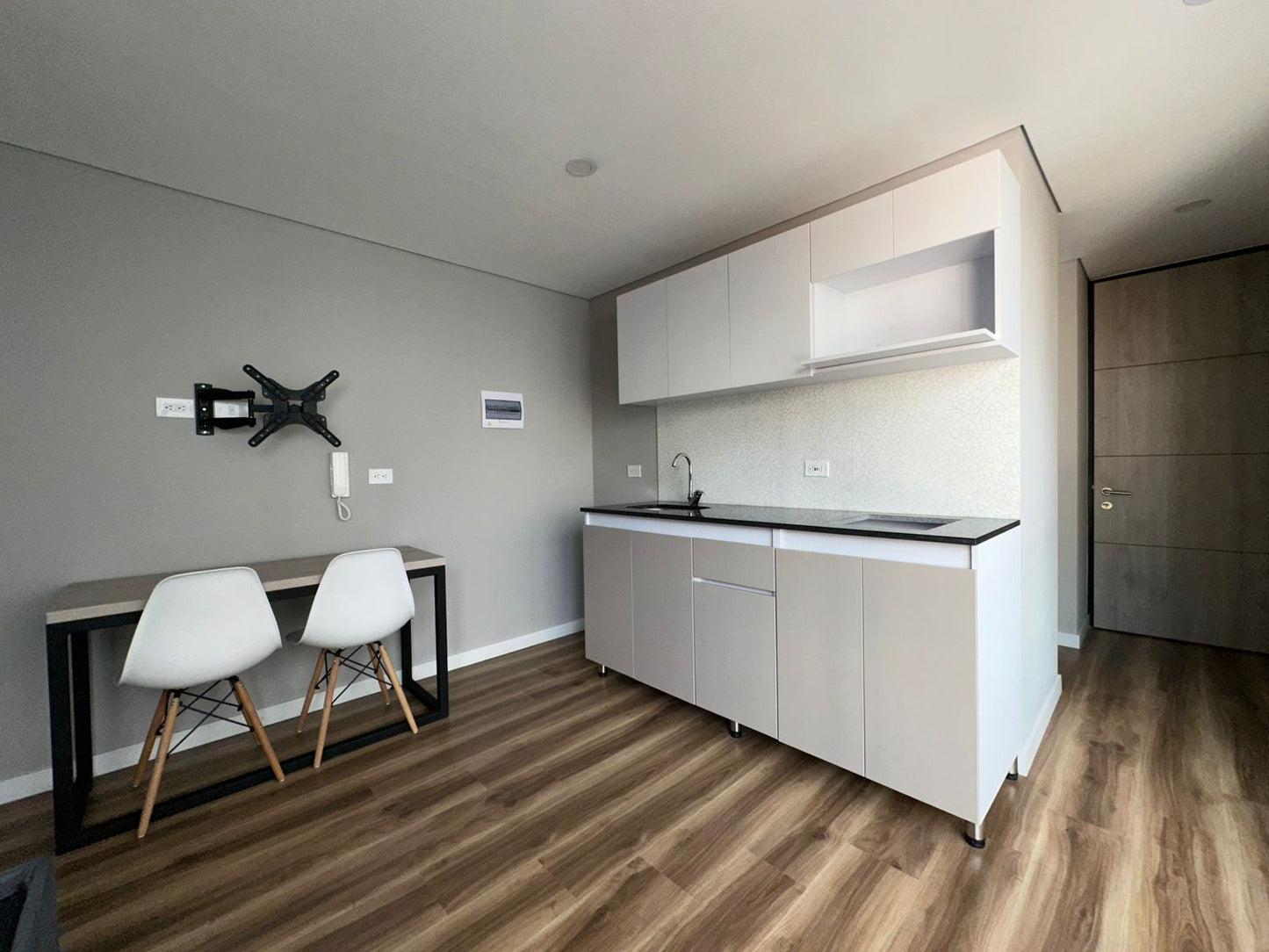 VENDO APARTAESTUDIOS TOTALMENTE AMOBLADOS | CENTRO DE BOGOTA