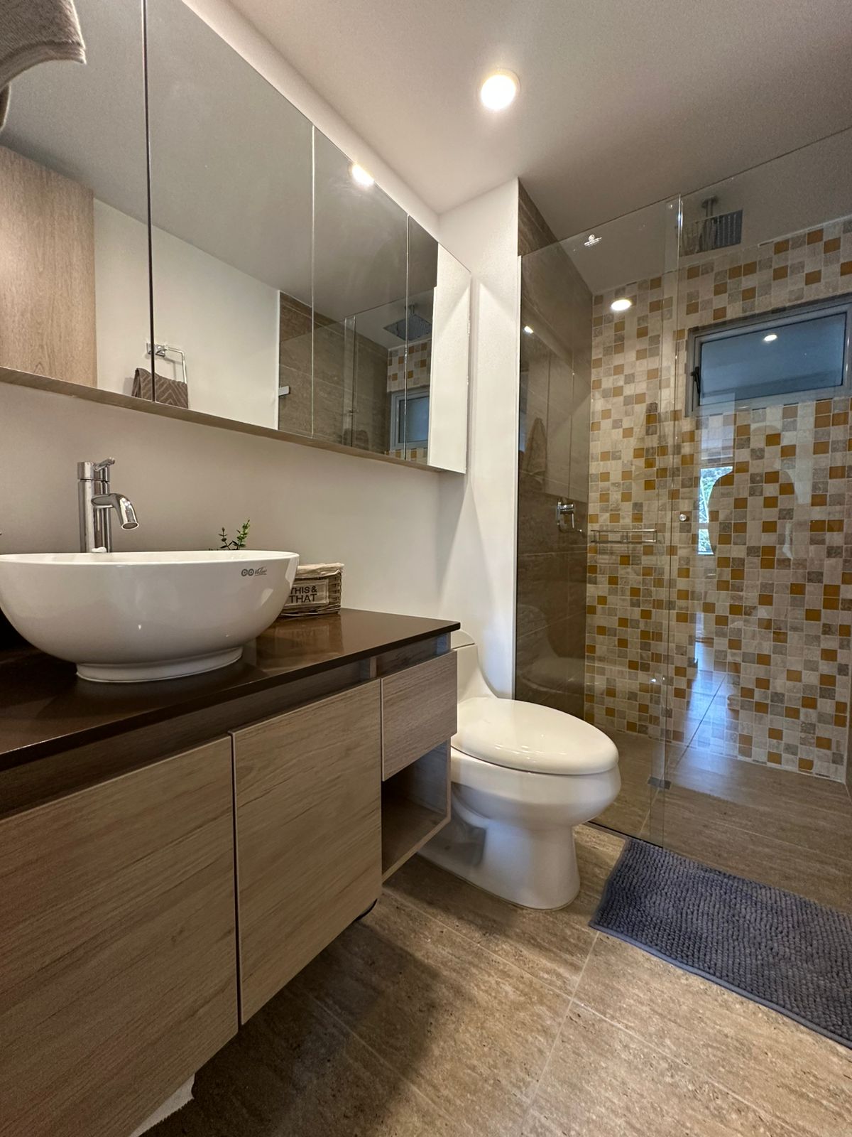 ARRIENDO APARTAMENTO AMOBLADO | EL POBLADO, ANTIOQUIA