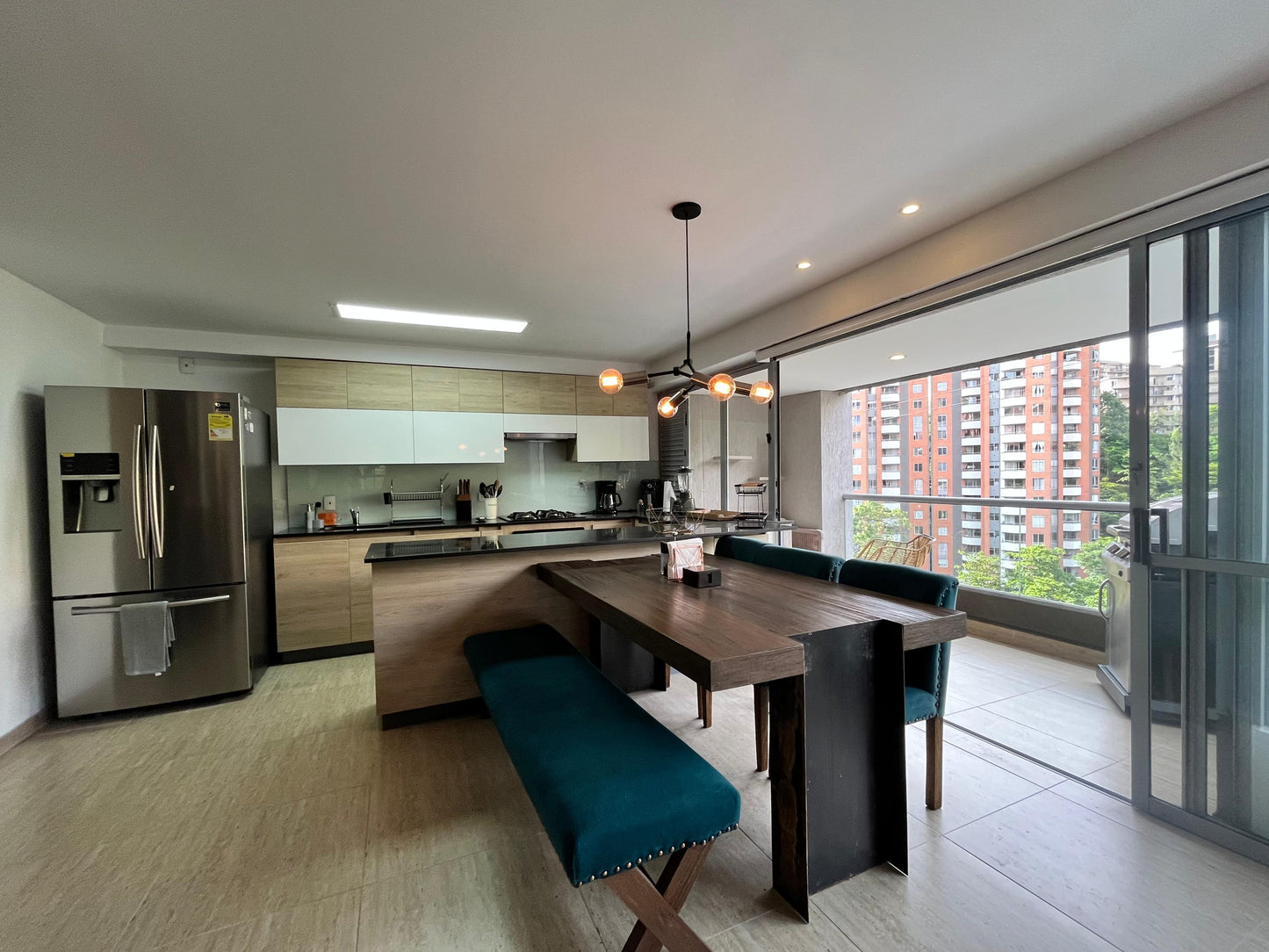 ARRIENDO APARTAMENTO AMOBLADO | EL POBLADO, ANTIOQUIA