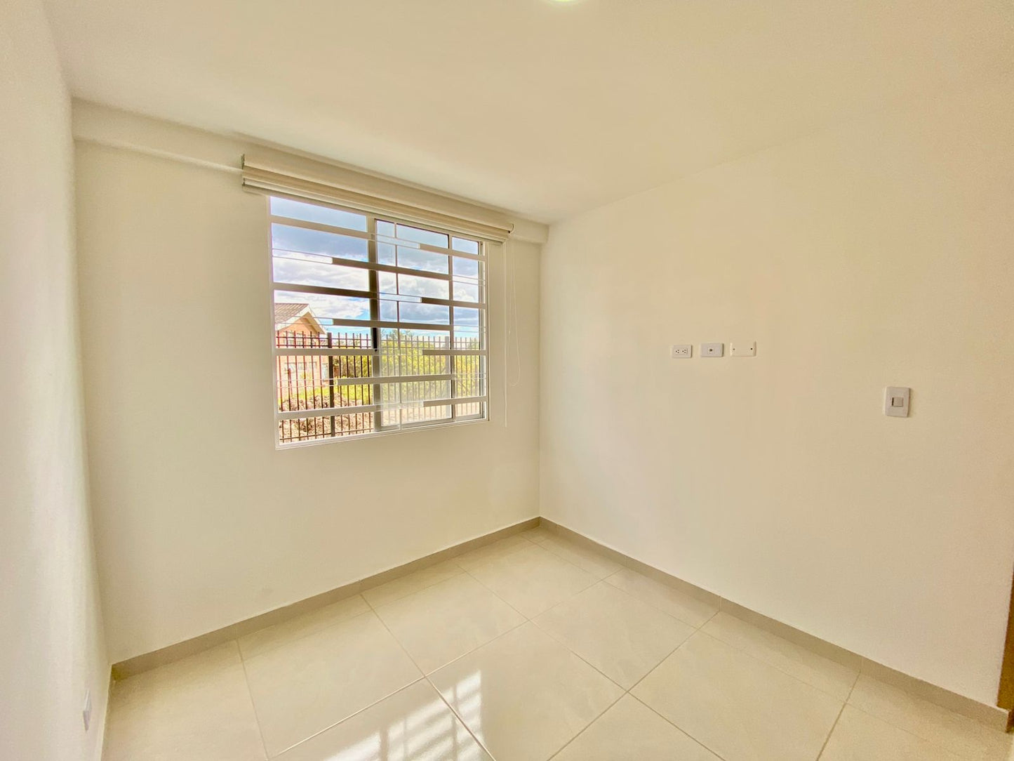 ARRIENDO APARTAESTUDIO ILUMINADO | CHIA CUNDINAMARCA