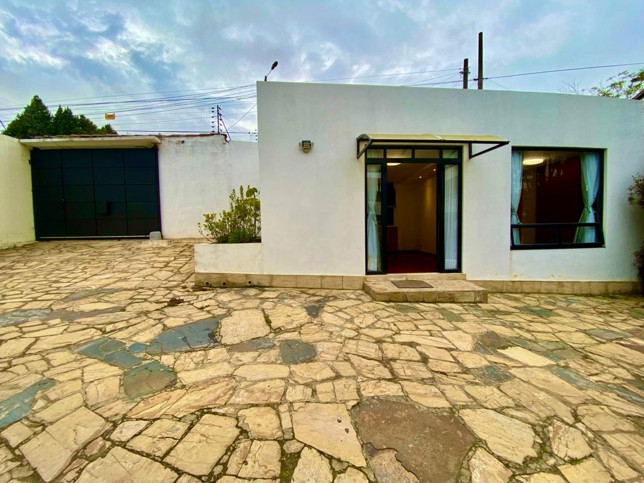 ARRIENDO APARTAESTUDIO SERVICIOS INCLUIDOS + 🚗 | PATIOS, KM 6,5 VÍA LA CALERA.