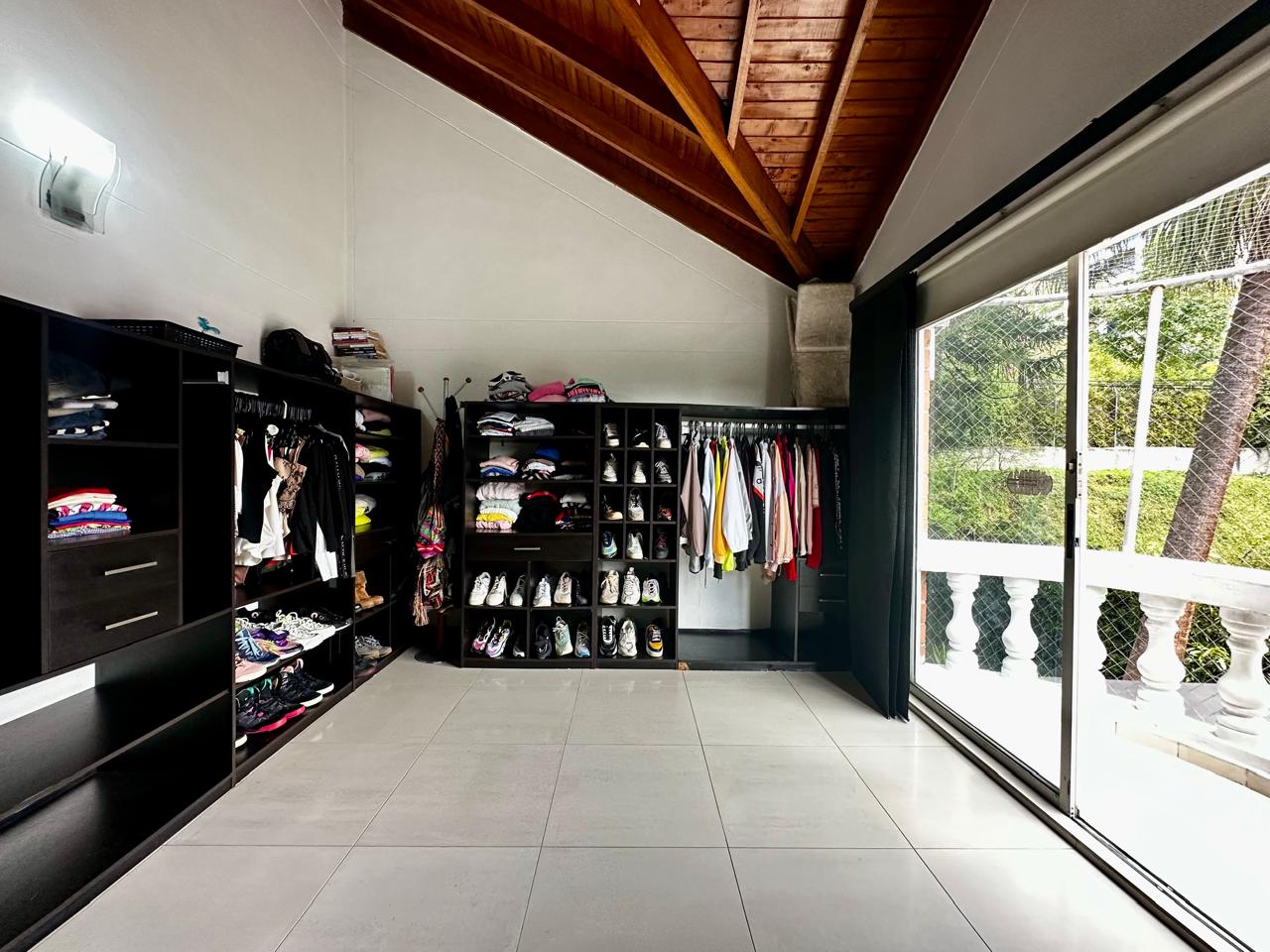 VENDO CASA TIPO MANSION 554 M2 | VIA LAS PALMAS, MEDELLIN