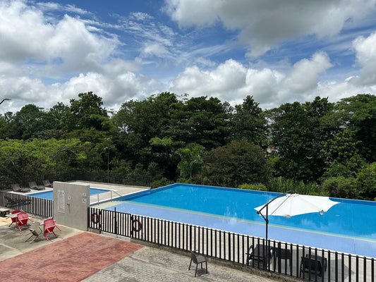 VENDO APTO CON PARQUEADERO Y PISCINA | PEREIRA