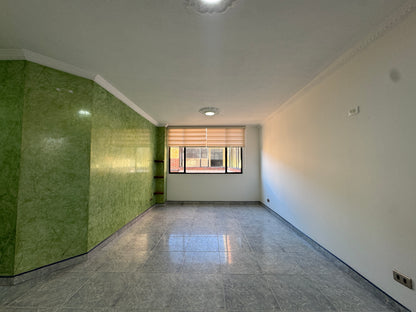 ARRIENDO APTO CON PARQUEADERO | Calvo Sur 📍 53M2