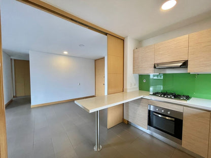 ARRIENDO APTO CON HERMOSOS TERMINADOS | POBLADO ALTO MEDELLIN