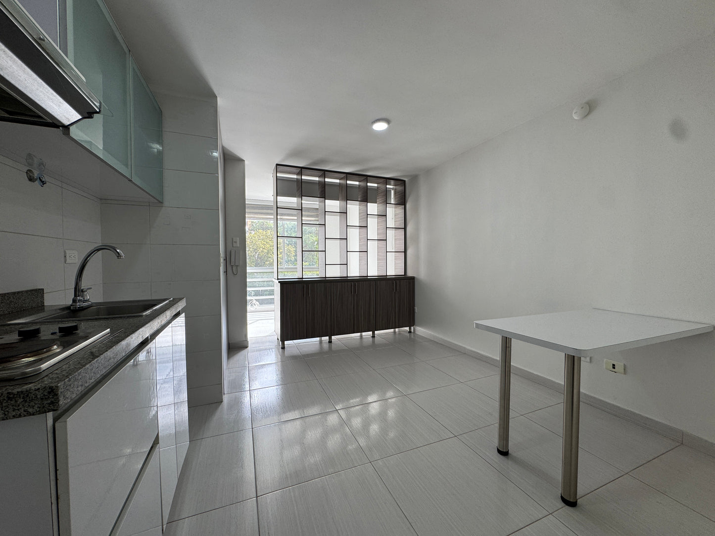 RENTÓ APARTAESTUDIO COLINA CAMPESTRE