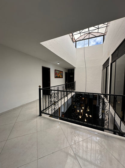 ARRIENDO CASA QUINTA DE 2700 M2