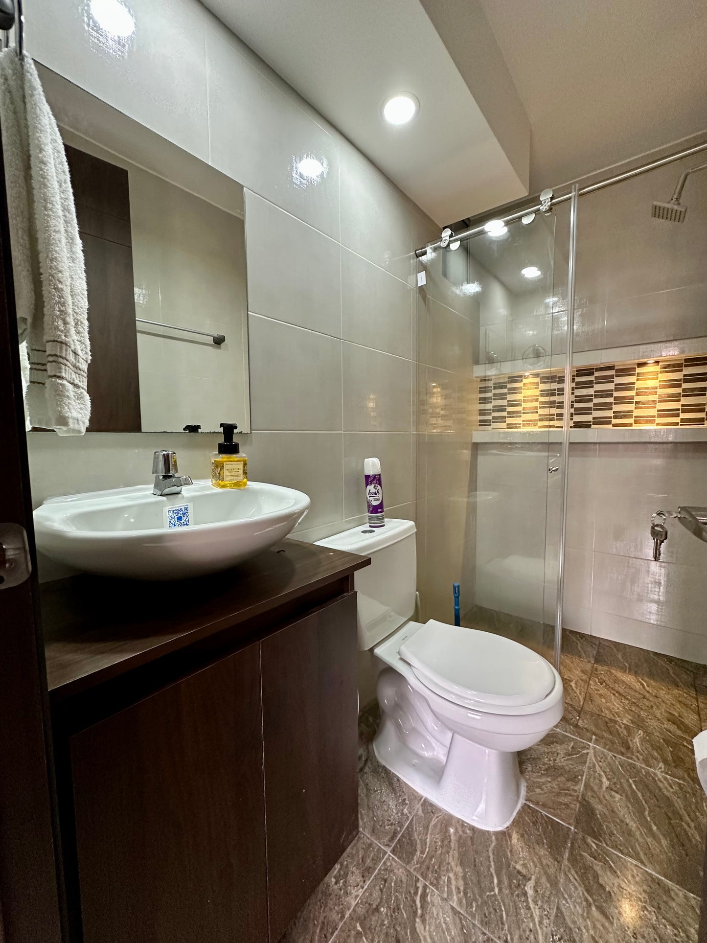 VENDO APTO CON EXCELENTES TERMINADOS | MADRID CUNDINAMARCA