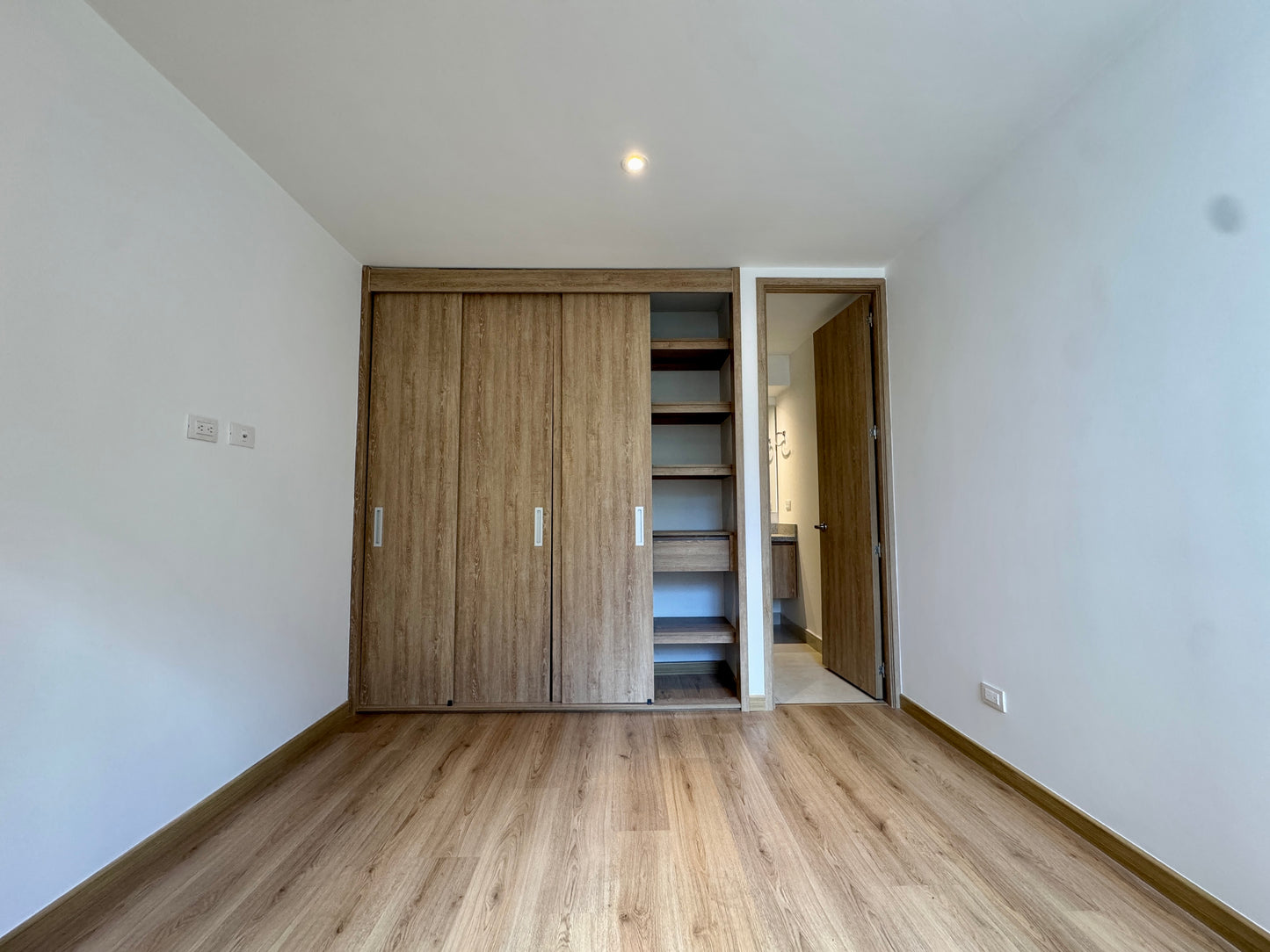 VENDO Apto 56M2 + Parqueadero | Prado Veraniego, Suba, Bogotá