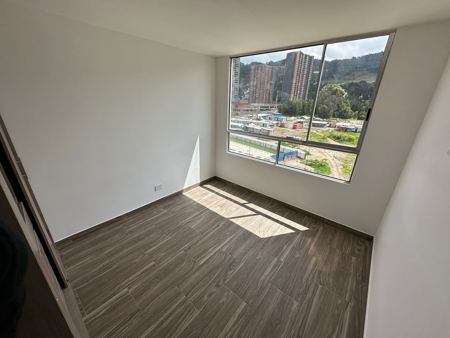 ARRIENDO ApartaEstudio en la 170 | 35 M2