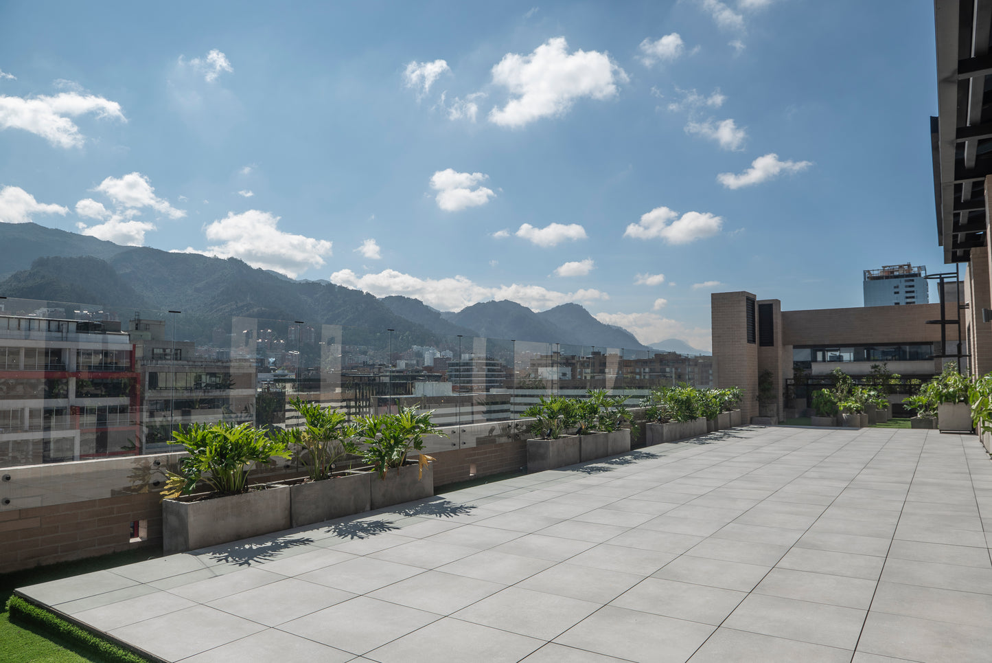 ARRIENDO ApartaEstudios en El Chicó, Bogotá | 36 M2 (Hay diferentes medidas)