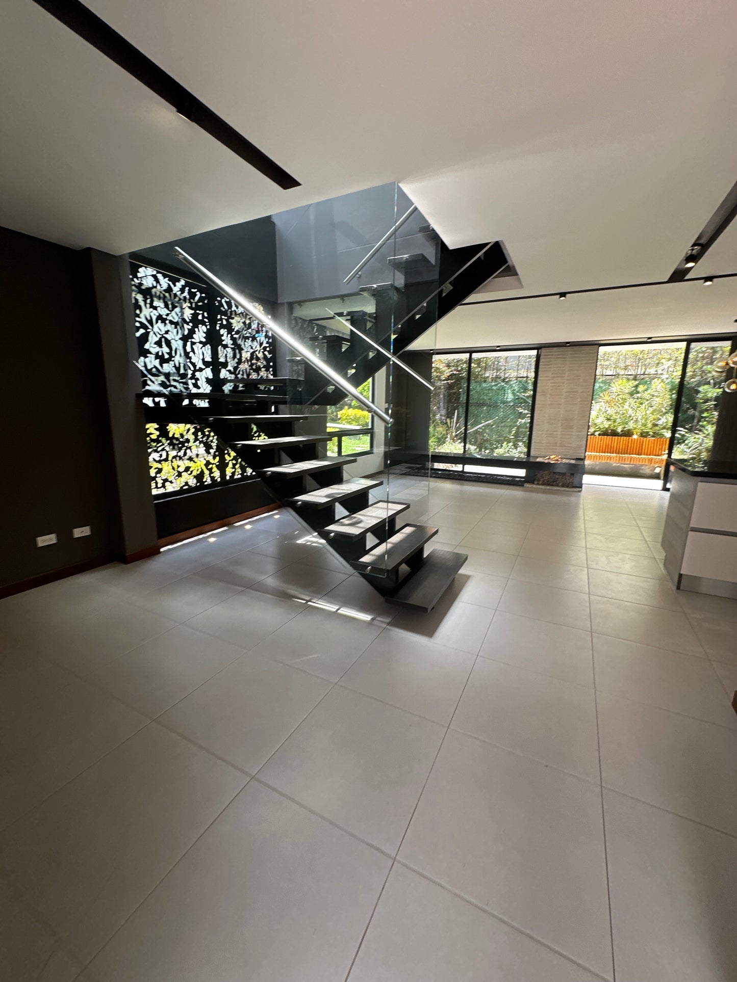 ARRIENDO Casa  de lujo ✨Cota | Doble Parqueadero
