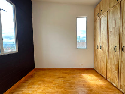 ARRIENDO APTO CANDELARIA $1.900.000