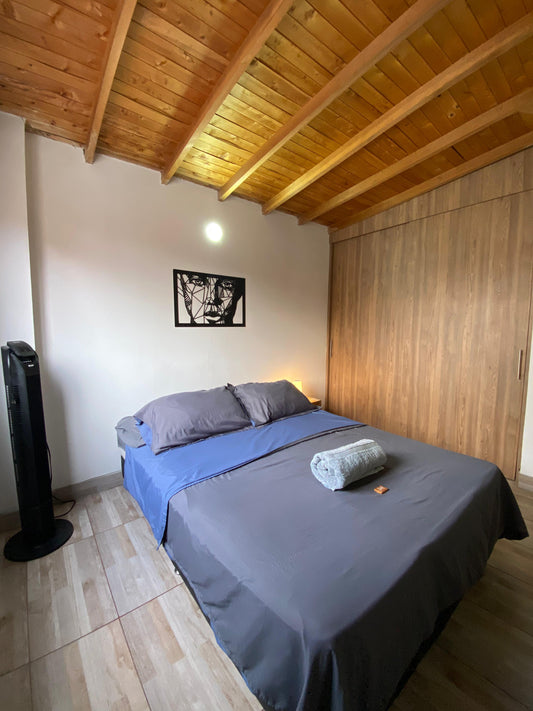 ARRIENDO APARTAESTUDIO AMOBLADO | LAURELES ESTADIO MEDELLÍN