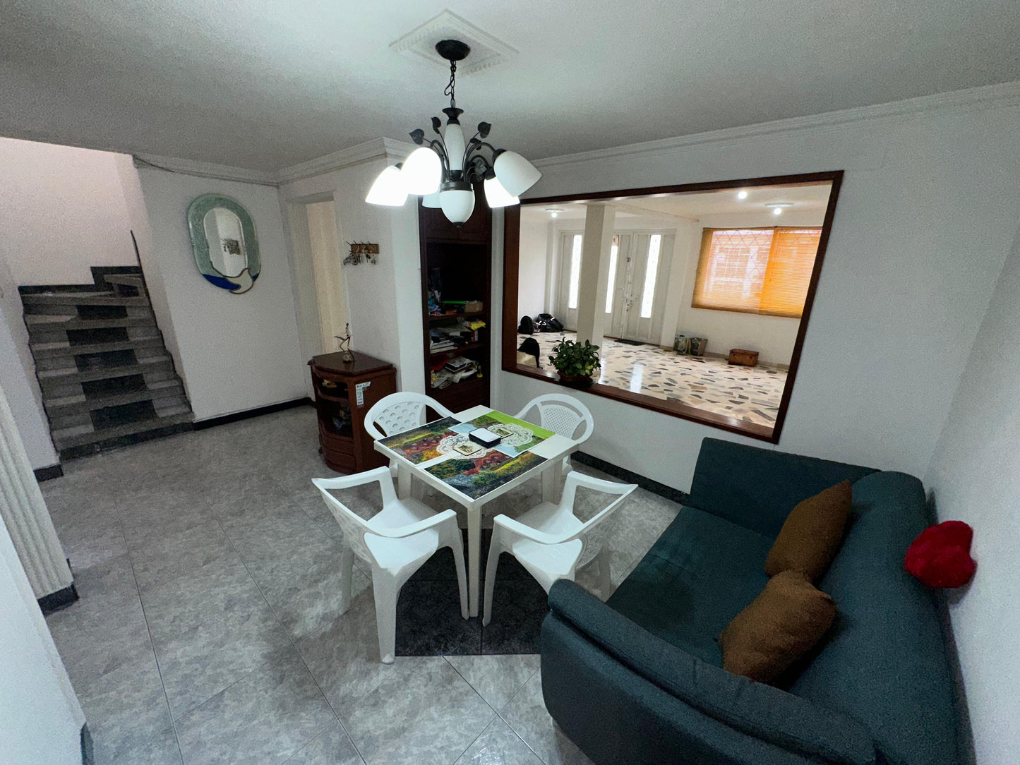 VENDO CASA CON PARQUEADEROS | CASTILLA BOGOTÁ