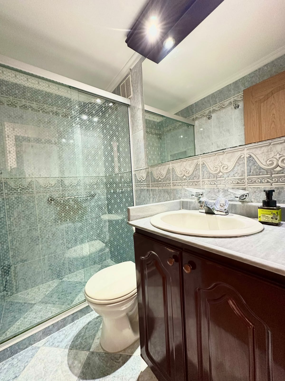 APARTAMENTO EN ARRIENDO – CHAPINERO ALTO | 80 M² + VISTA A LOS CERROS + PARQUEADERO 🌇🔥