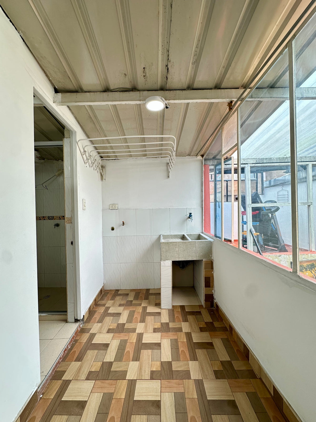 🏡 APARTAESTUDIO EN ARRIENDO – TÁBORA CALLE 80 | 40 M² | FRENTE A PARQUE | $900.000 🔥