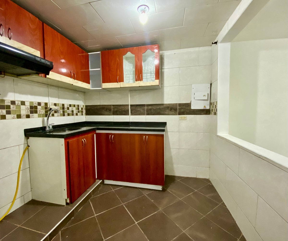 ARRIENDO APTO AMPLIO | GUSTAVO RESTREPO BOGOTÁ