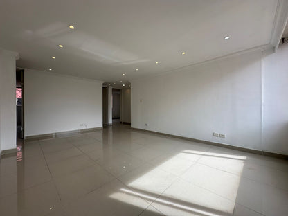 VENDO APTO AMPLIO CON EXCELENTE UBICACION | SANTA CECILIA BOGOTÁ