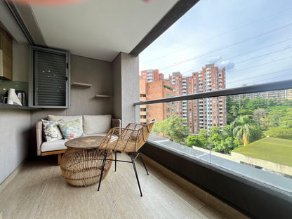 ARRIENDO APARTAMENTO AMOBLADO | EL POBLADO, ANTIOQUIA