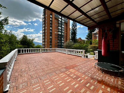 VENDO CASA TIPO MANSION 554 M2 | VIA LAS PALMAS, MEDELLIN
