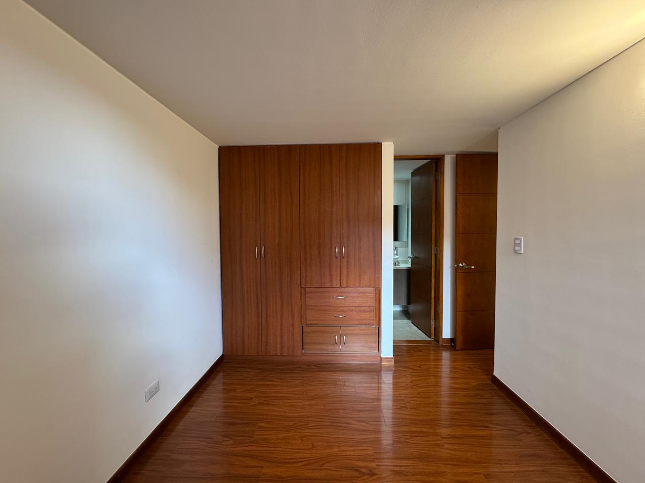 VENDO APTO | NORMANDIA REMODELADO