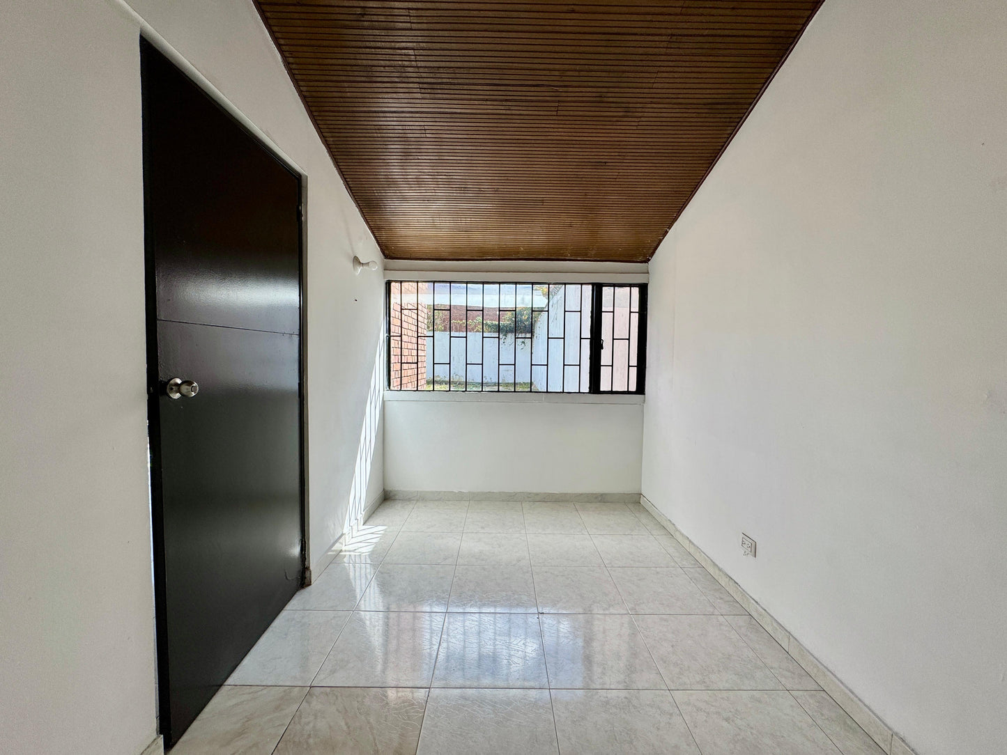 ARRIENDO CASA GIGANTE SUBA NIZA | PARQUEADEROS Y ZONA VERDE