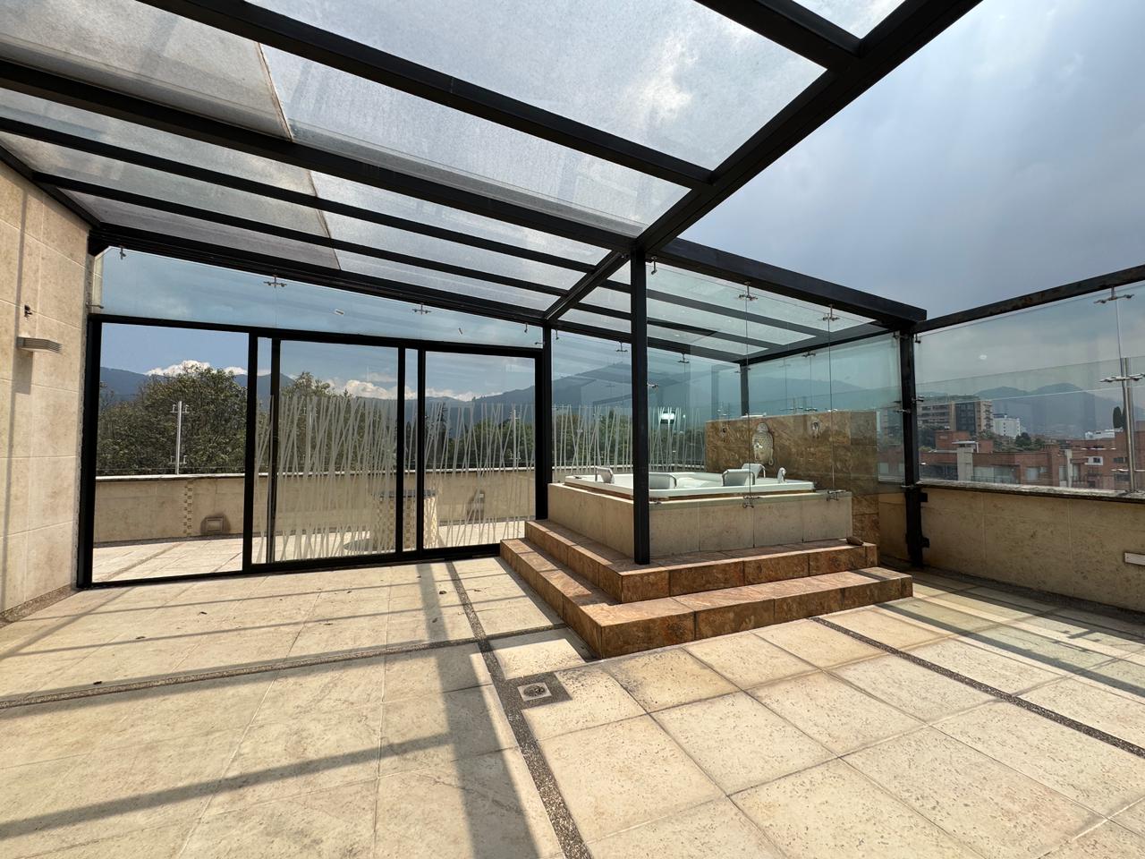 VENDO PENTHOUSE EN CHICÓ NAVARRA 🏙️✨
