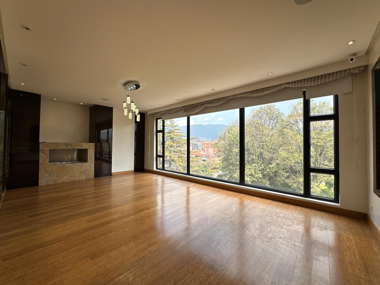 VENDO PENTHOUSE EN CHICÓ NAVARRA 🏙️✨