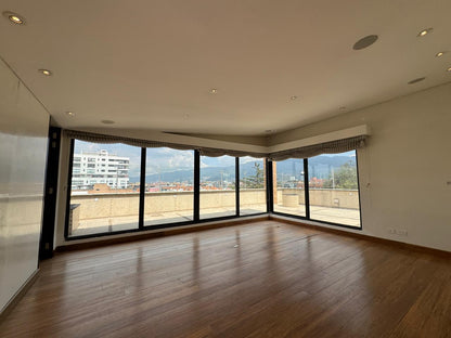 VENDO PENTHOUSE EN CHICÓ NAVARRA 🏙️✨