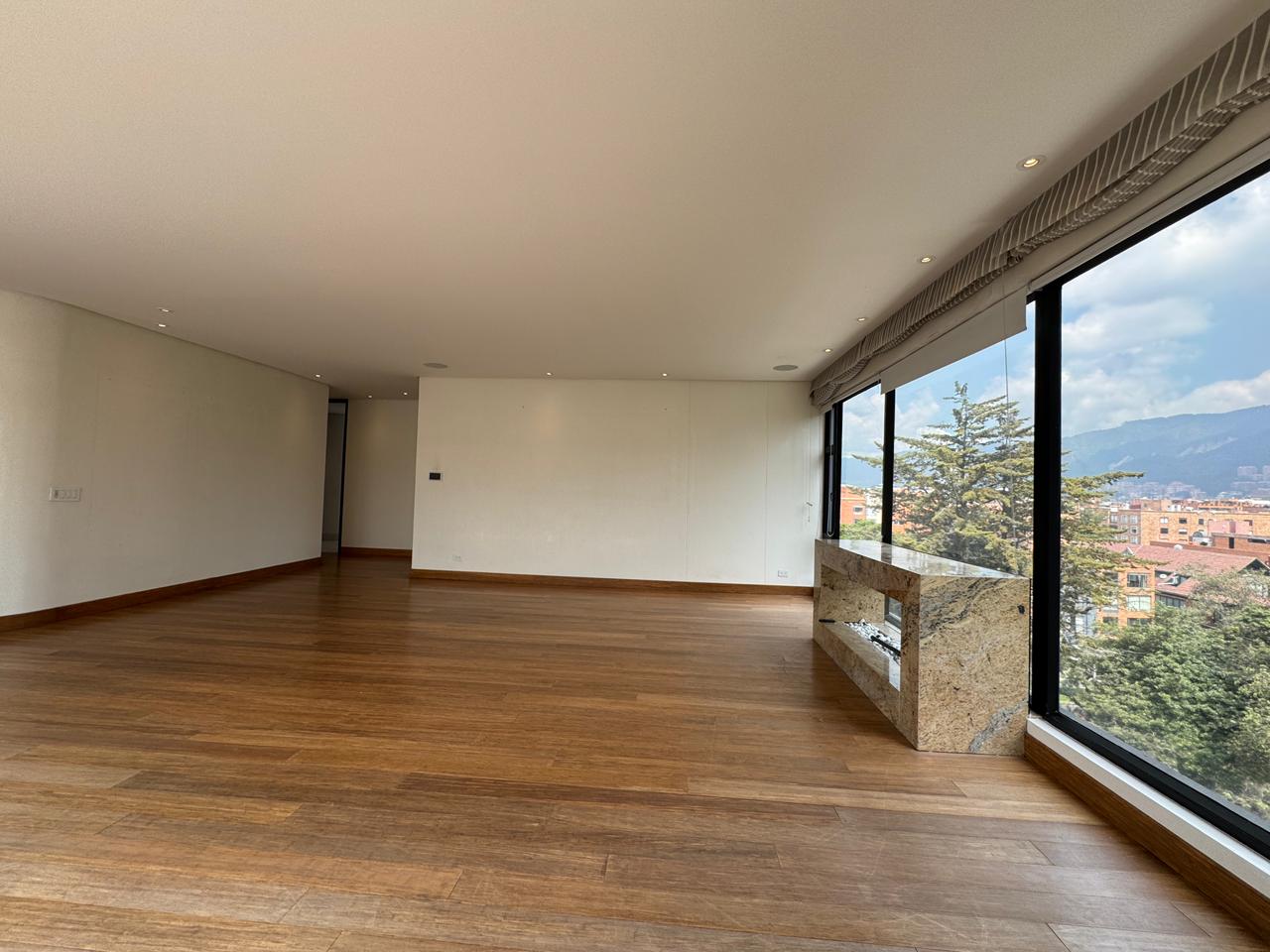 VENDO PENTHOUSE EN CHICÓ NAVARRA 🏙️✨